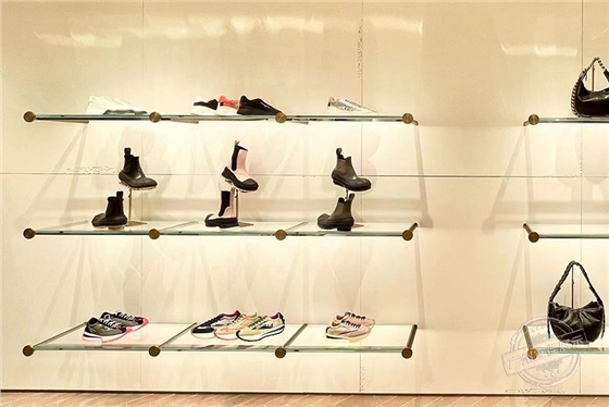 奢侈品展示柜