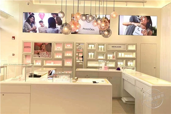 Pandora潘多拉 珠宝展柜