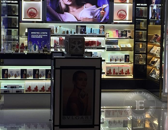 化妆品展柜