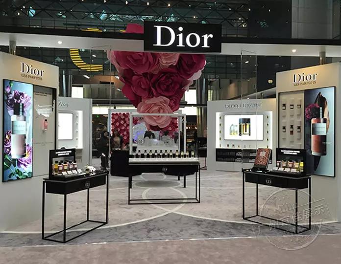 化妆品展柜