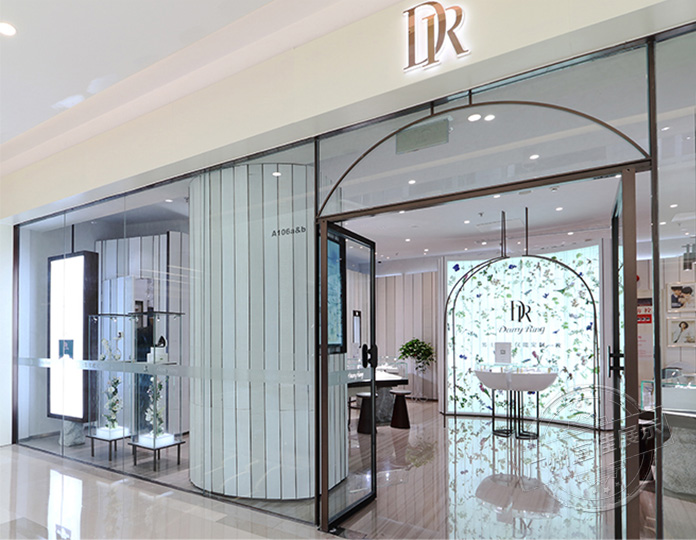 DR 商场珠宝展柜(北京新天地) DR 商场珠宝展柜(北京新天地)