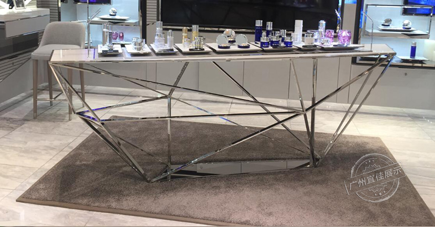一线品牌化妆品展柜定制
