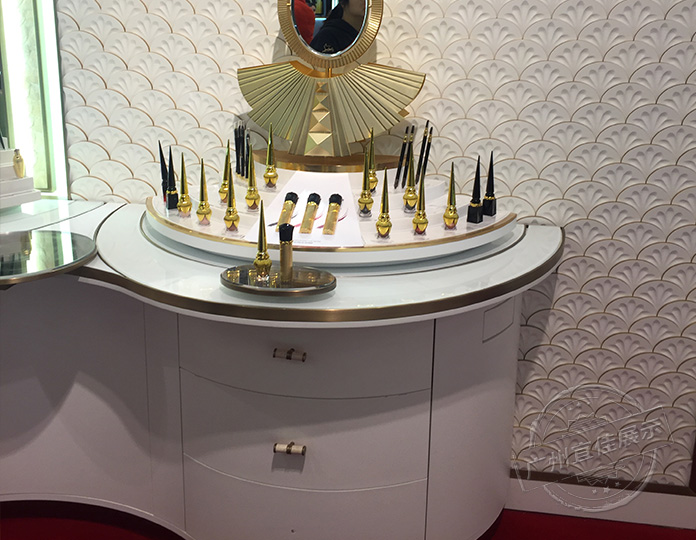 金华化妆品展柜