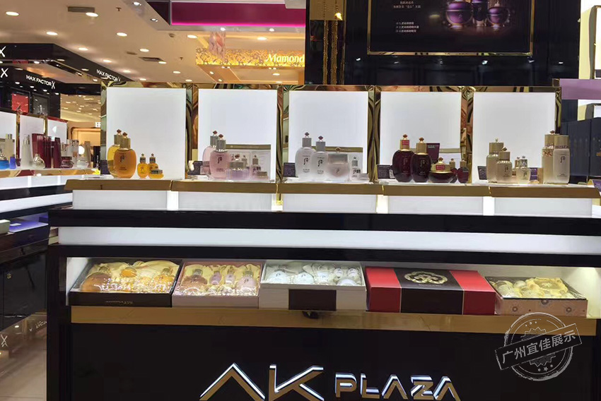 商场化妆品展柜