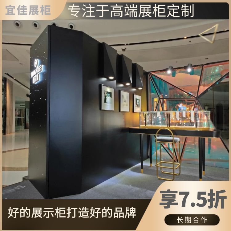 不锈钢珠宝展柜厂家