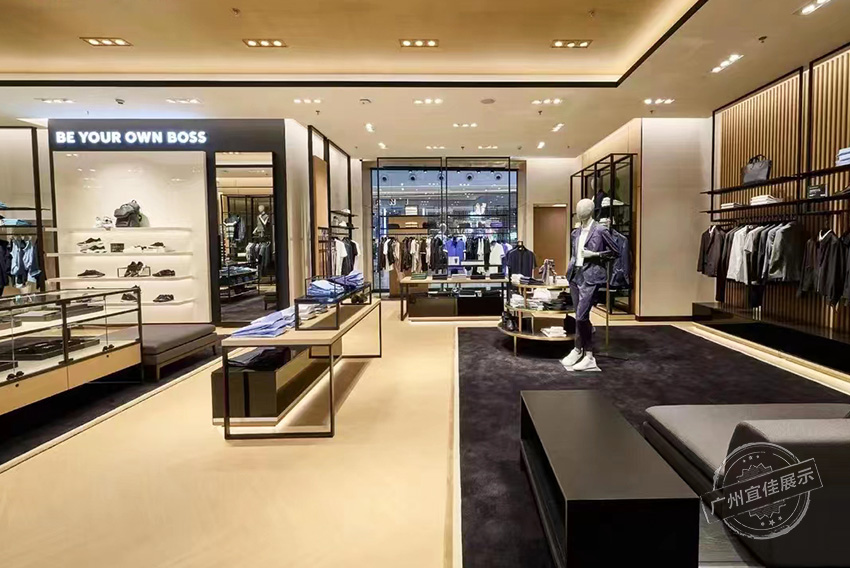 BOSS 服装展柜
