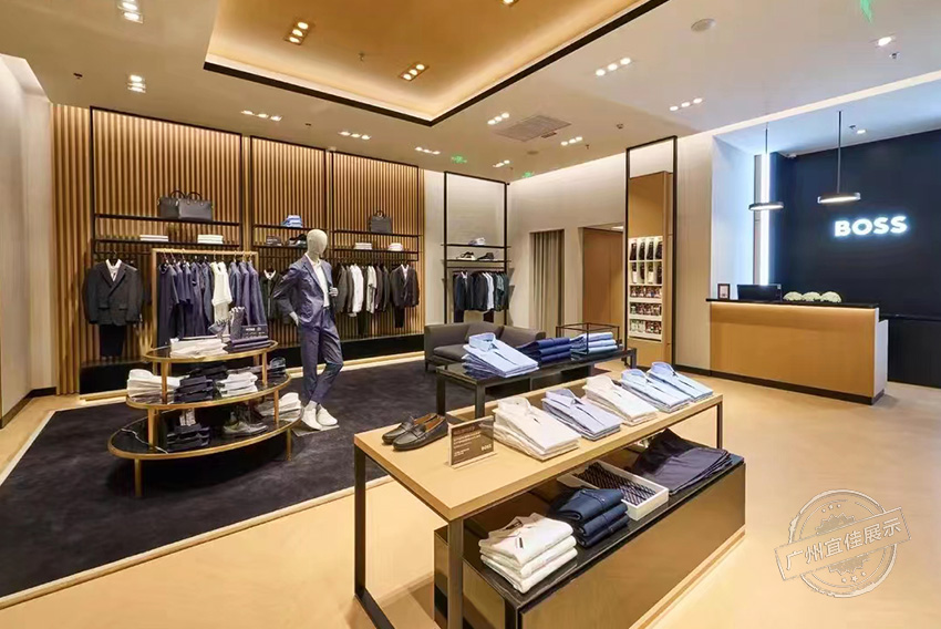 BOSS 服装展柜