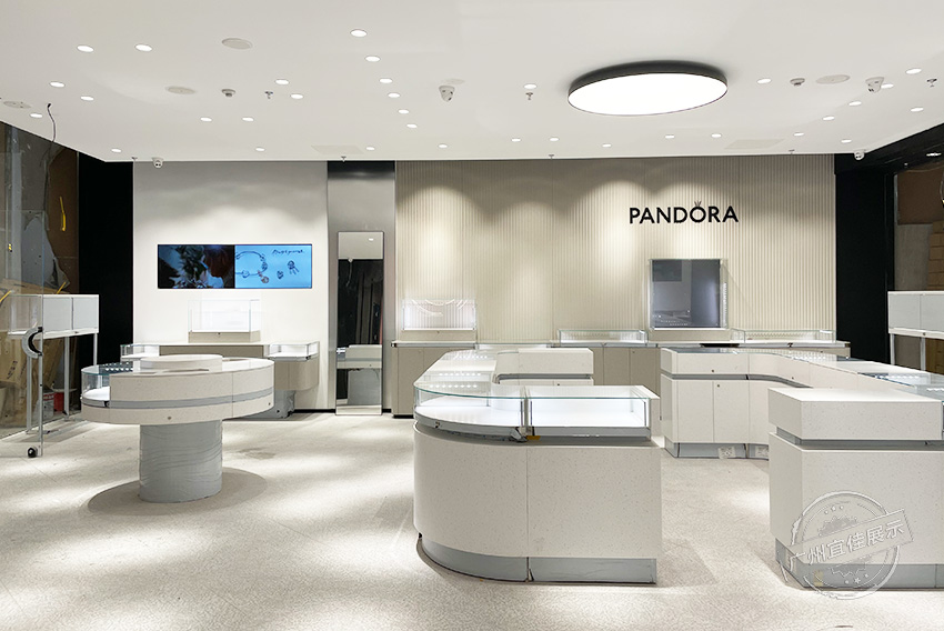 潘多拉PANDORA 珠宝展柜（厦门SM新生活广场店）