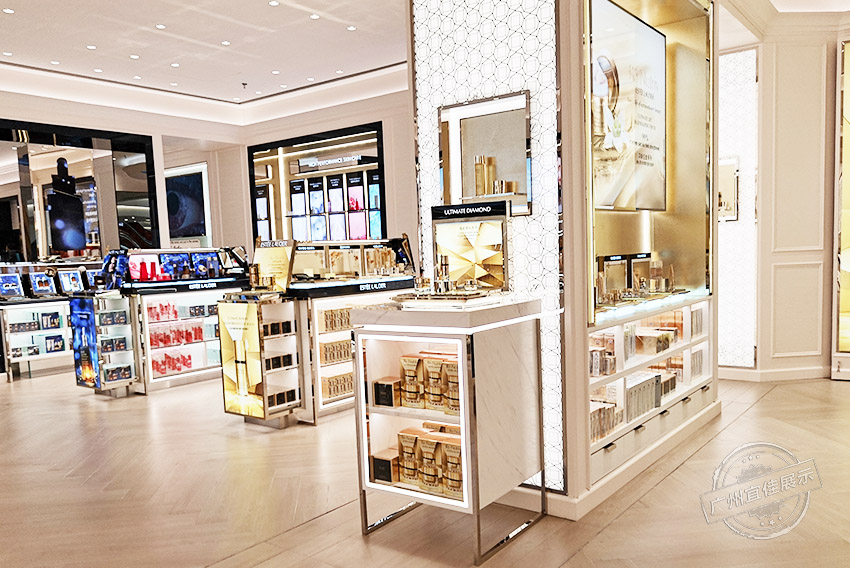 雅诗兰黛Estee Lauder 化妆品展柜