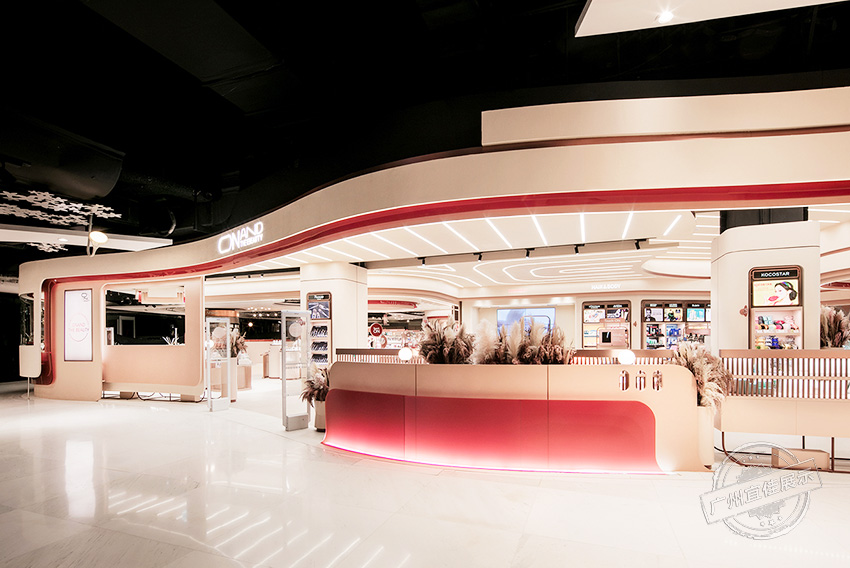 ON AND The Beauty美妆集合店 化妆品展柜