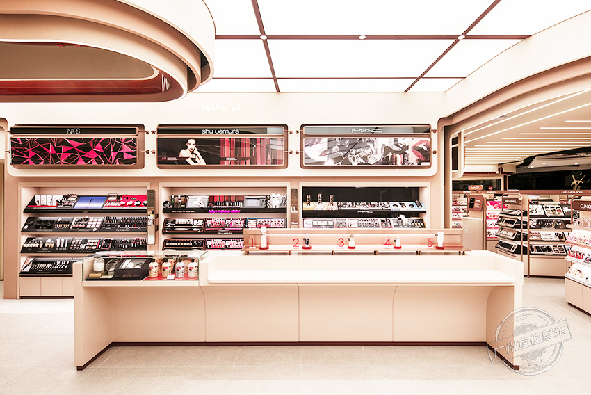 ON AND The Beauty美妆集合店 化妆品展柜