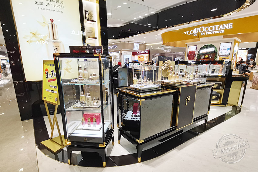 whoo后专柜 化妆品展柜