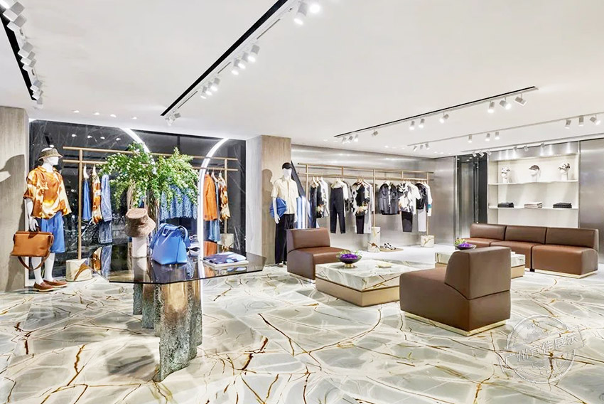 FENDI旗舰店 奢侈品展柜