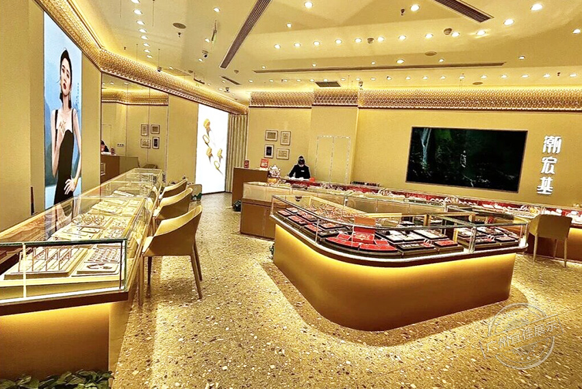 潮宏基 珠宝展柜定制