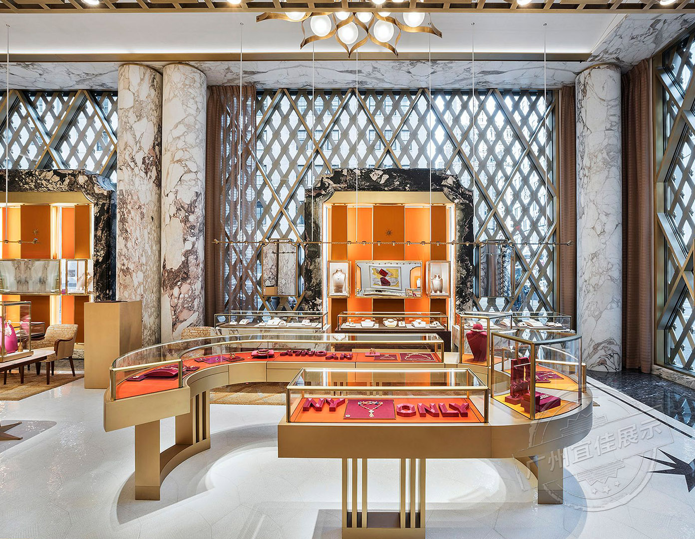BVLGARI 珠宝展示柜