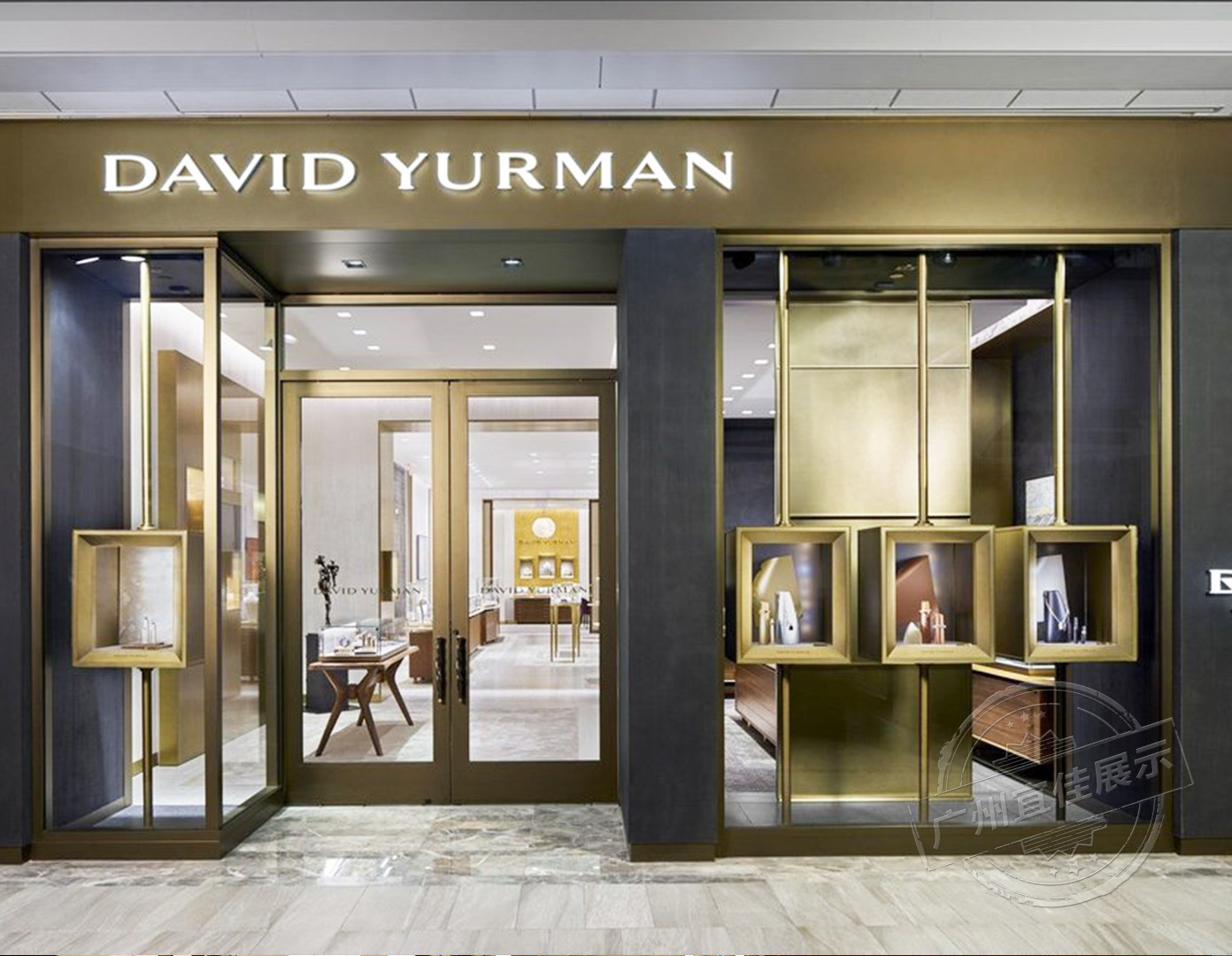 David Yurman 珠宝展柜