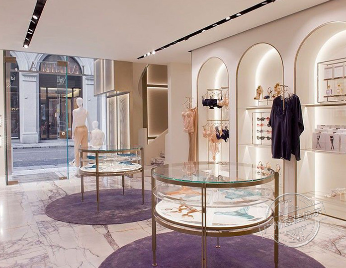 La Perla 服装展柜