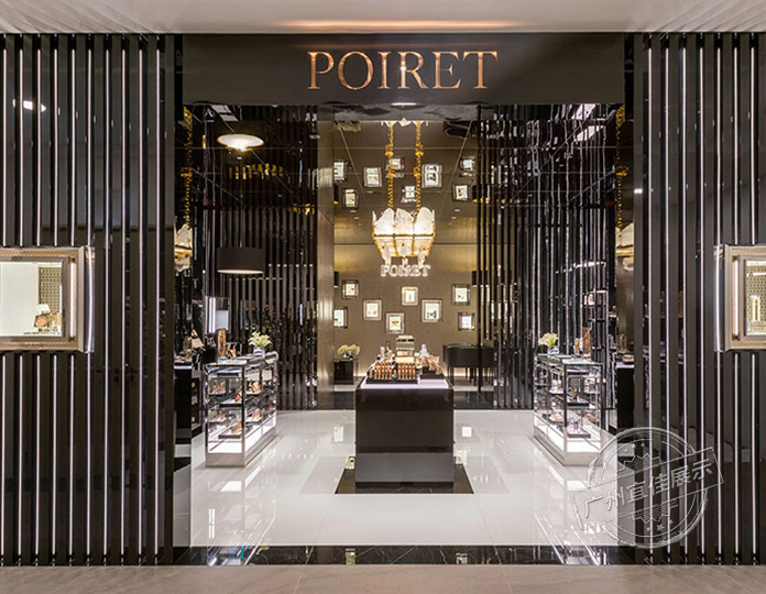 POIRET 化妆品展柜