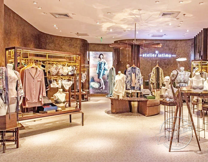 Atelier intimo精品店 服装展柜